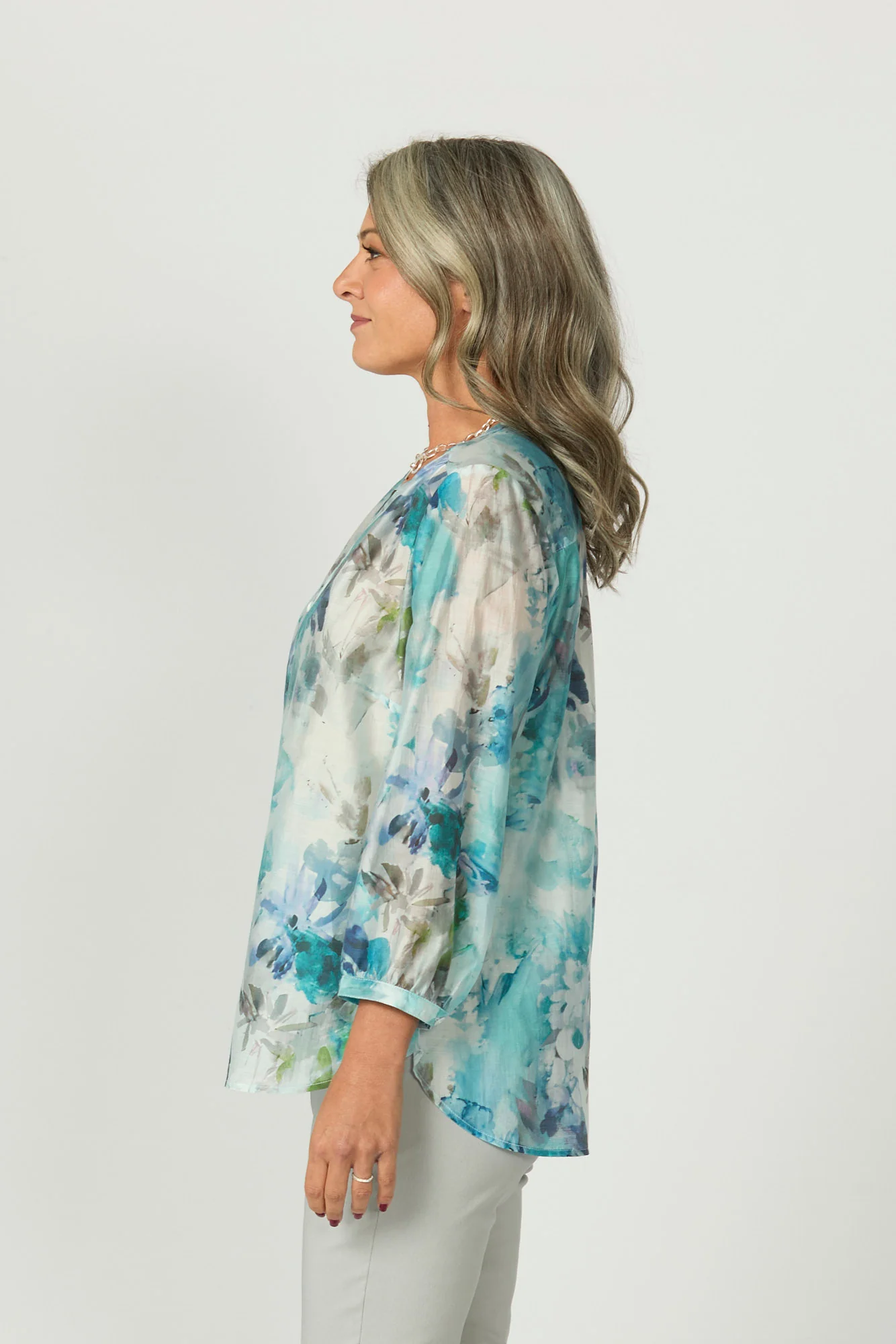 Alyssa Collarless 3/4 Sleeve Shirt - Image 4