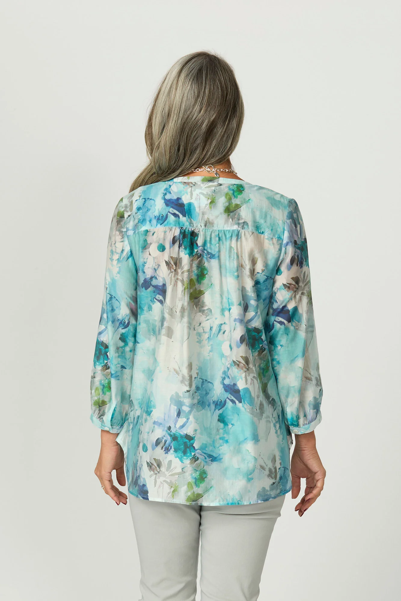 Alyssa Collarless 3/4 Sleeve Shirt - Image 5