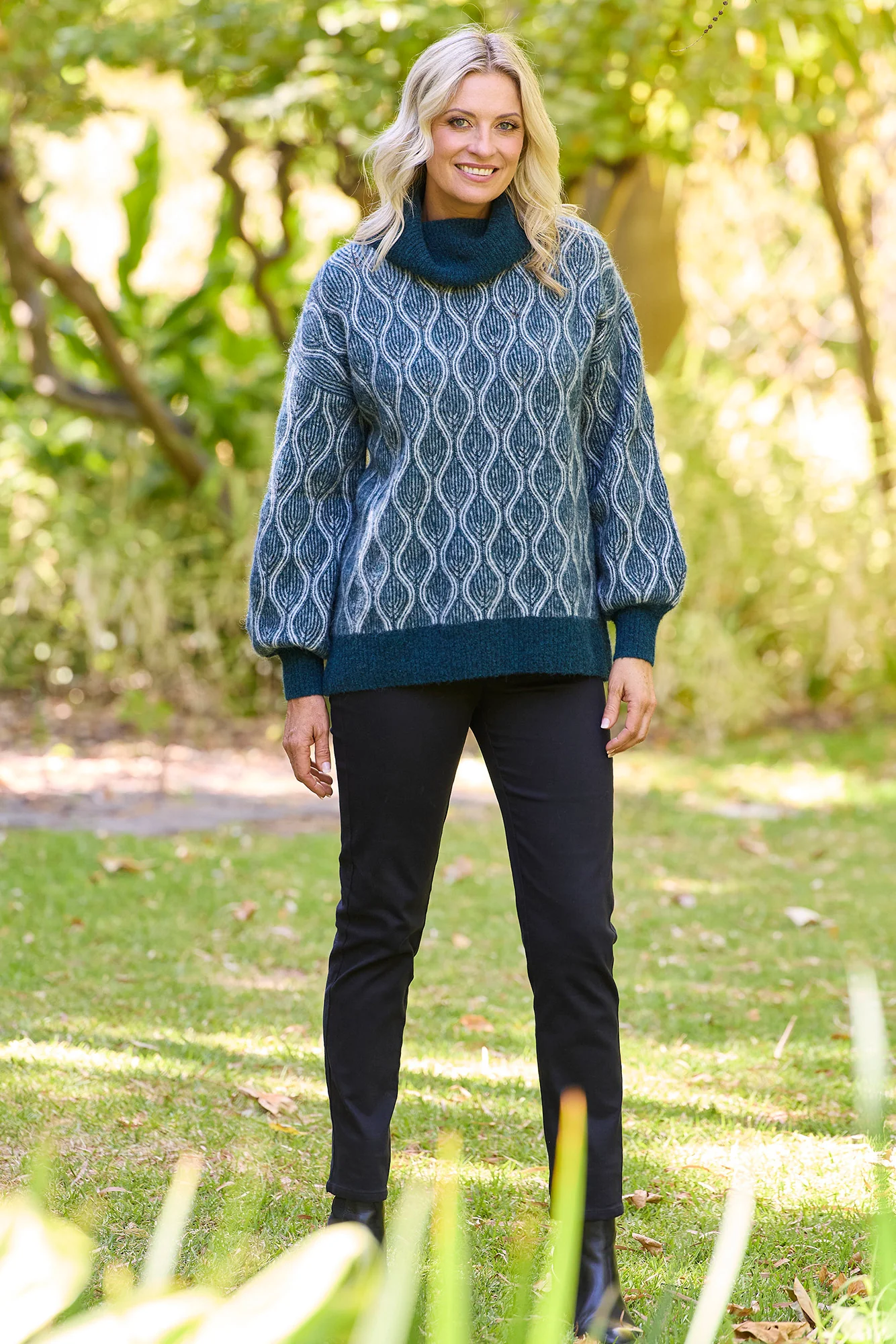 Banksia Fond Sweater - Image 2