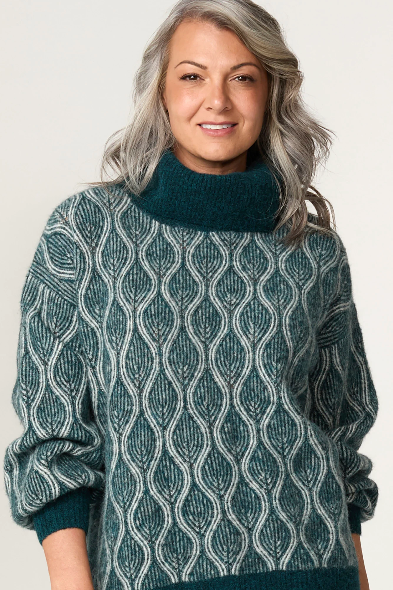 Banksia Fond Sweater - Image 3
