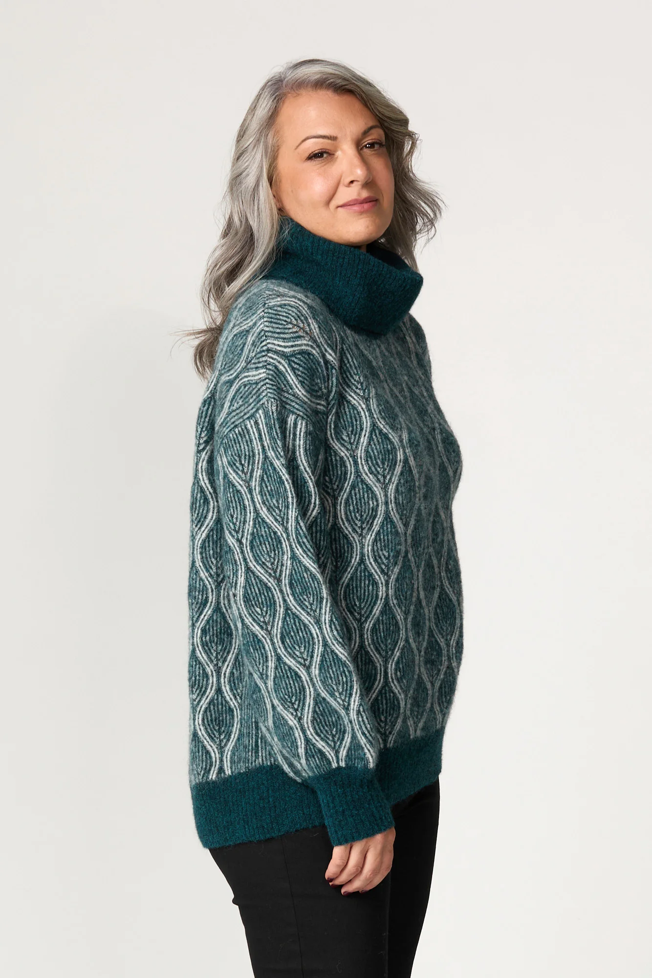 Banksia Fond Sweater - Image 4