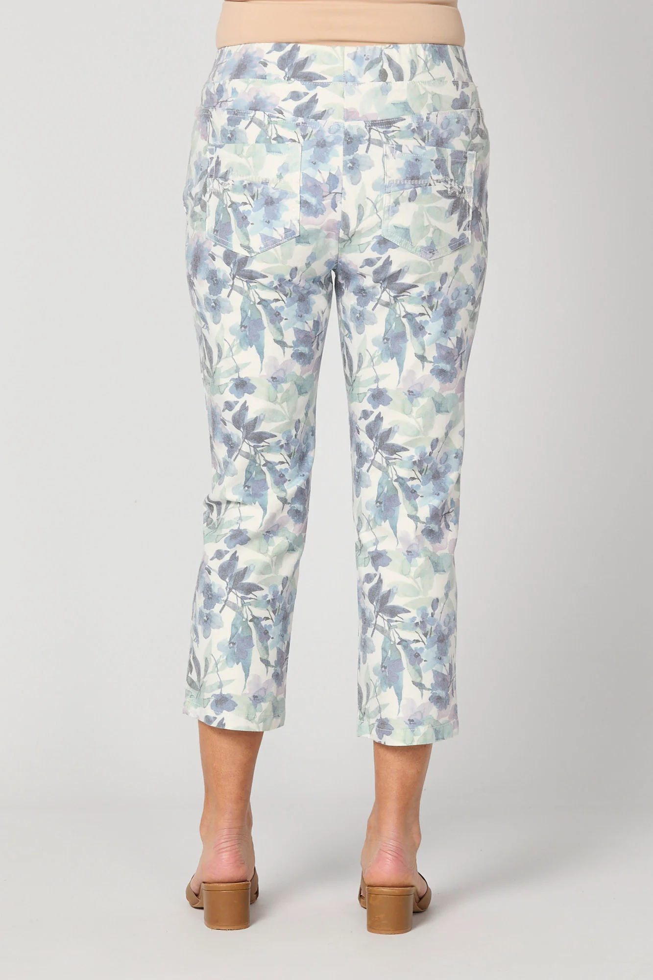 Blue Mood Print 7/8 Pull On Pant - Image 4
