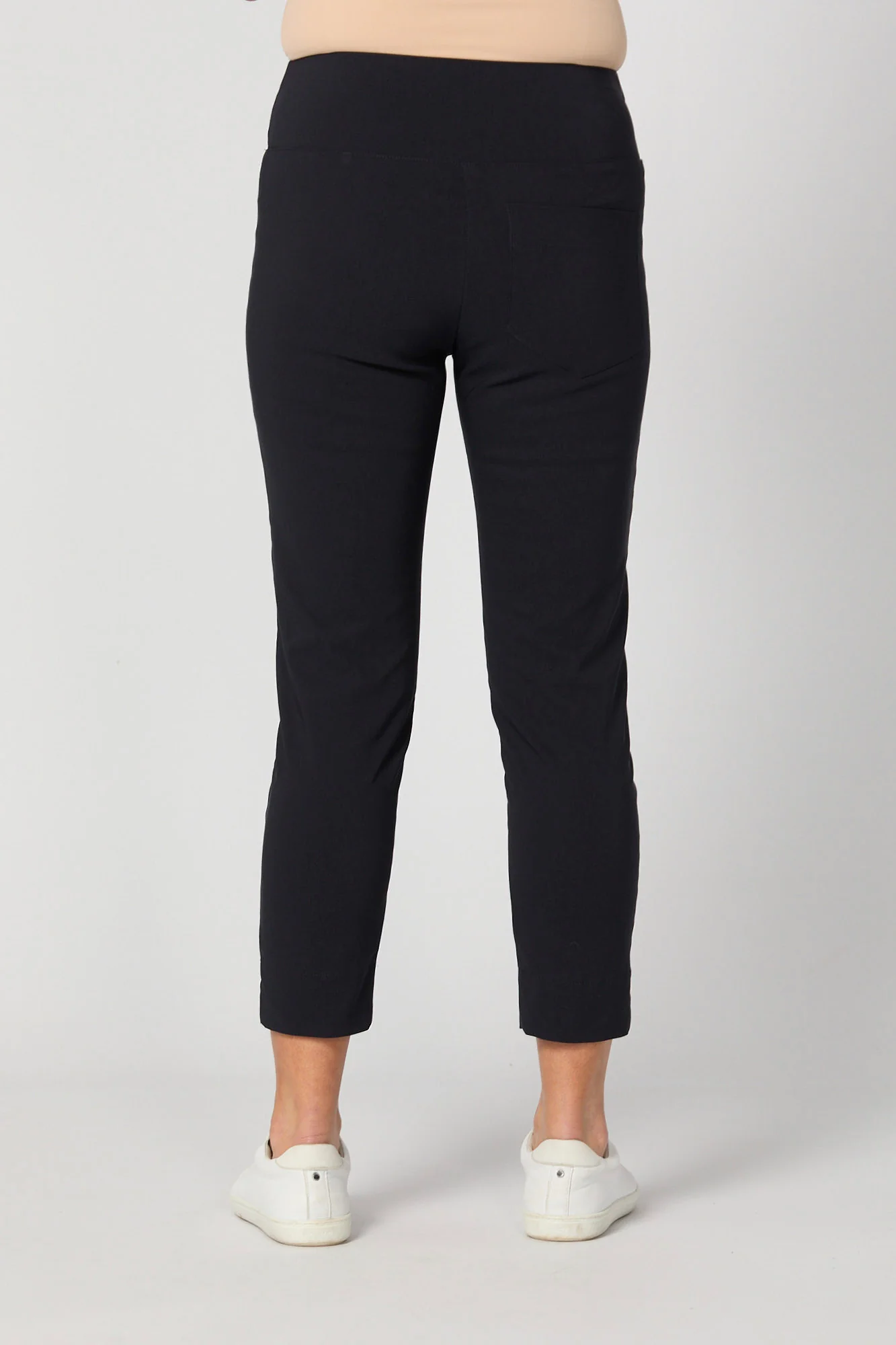 Canterbury 7/8 Basque Pocket Pant - Image 5