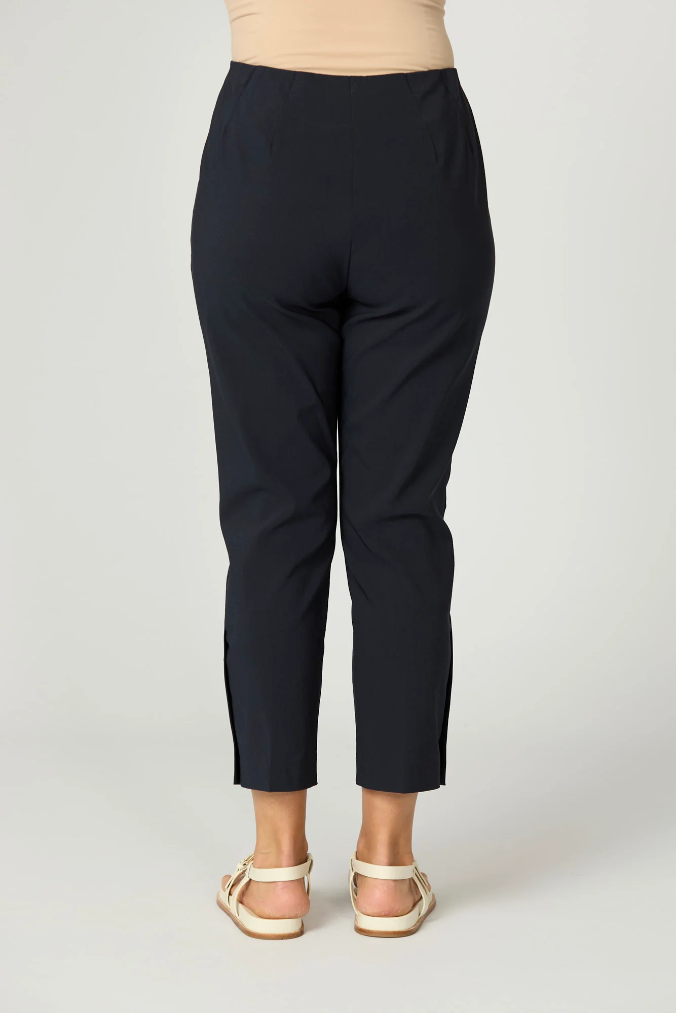 Chaucer 7/8 Button Hem Pant - Image 5