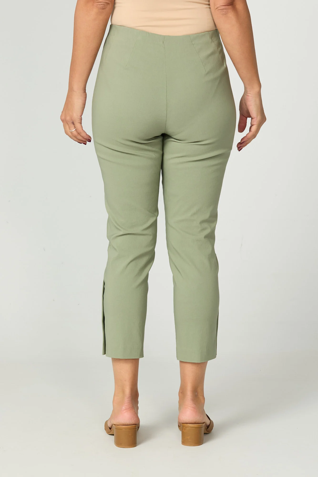 Chaucer 7/8 Button Hem Pant - Image 5