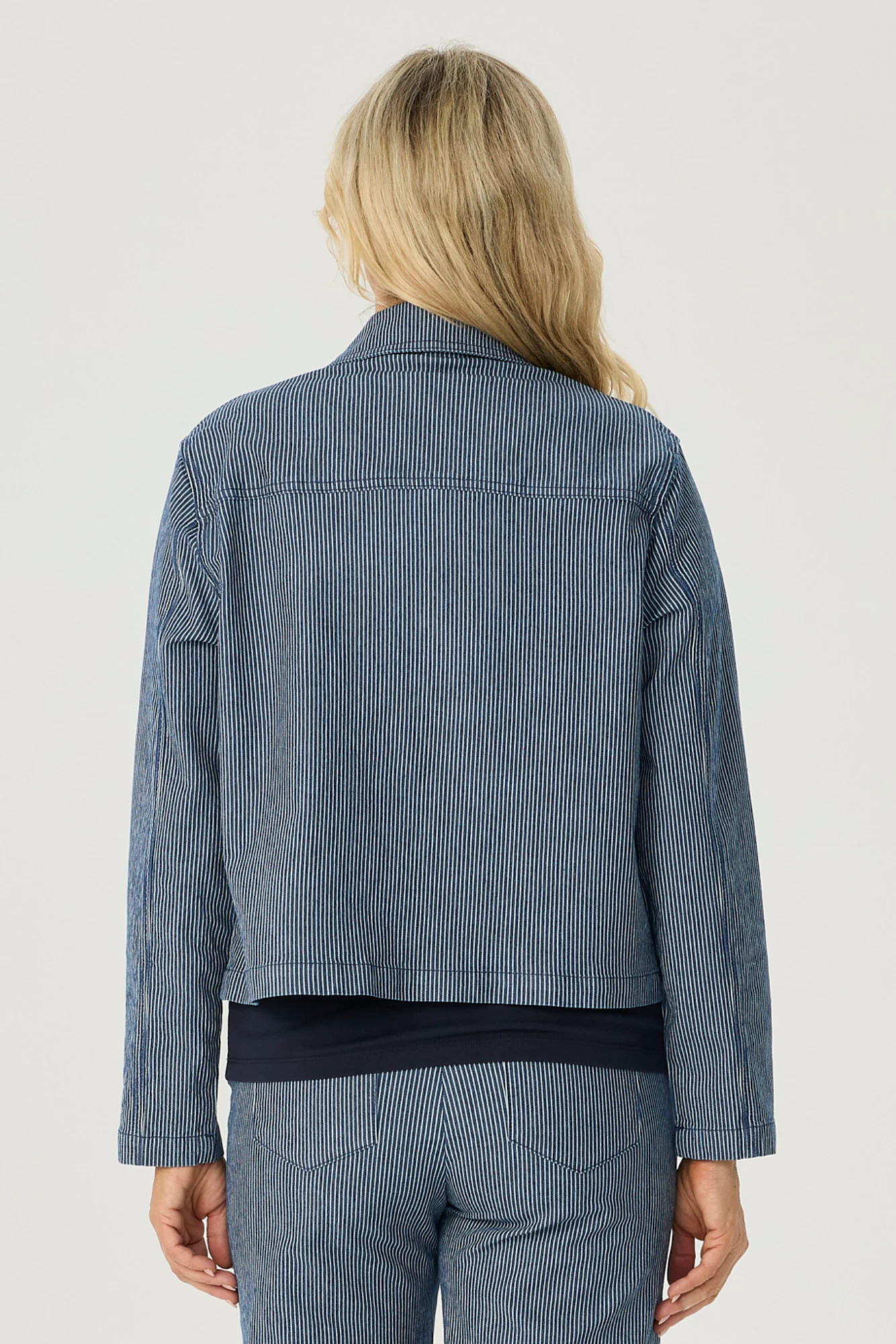 Coastal Stripe Stretch Jacket - Image 2