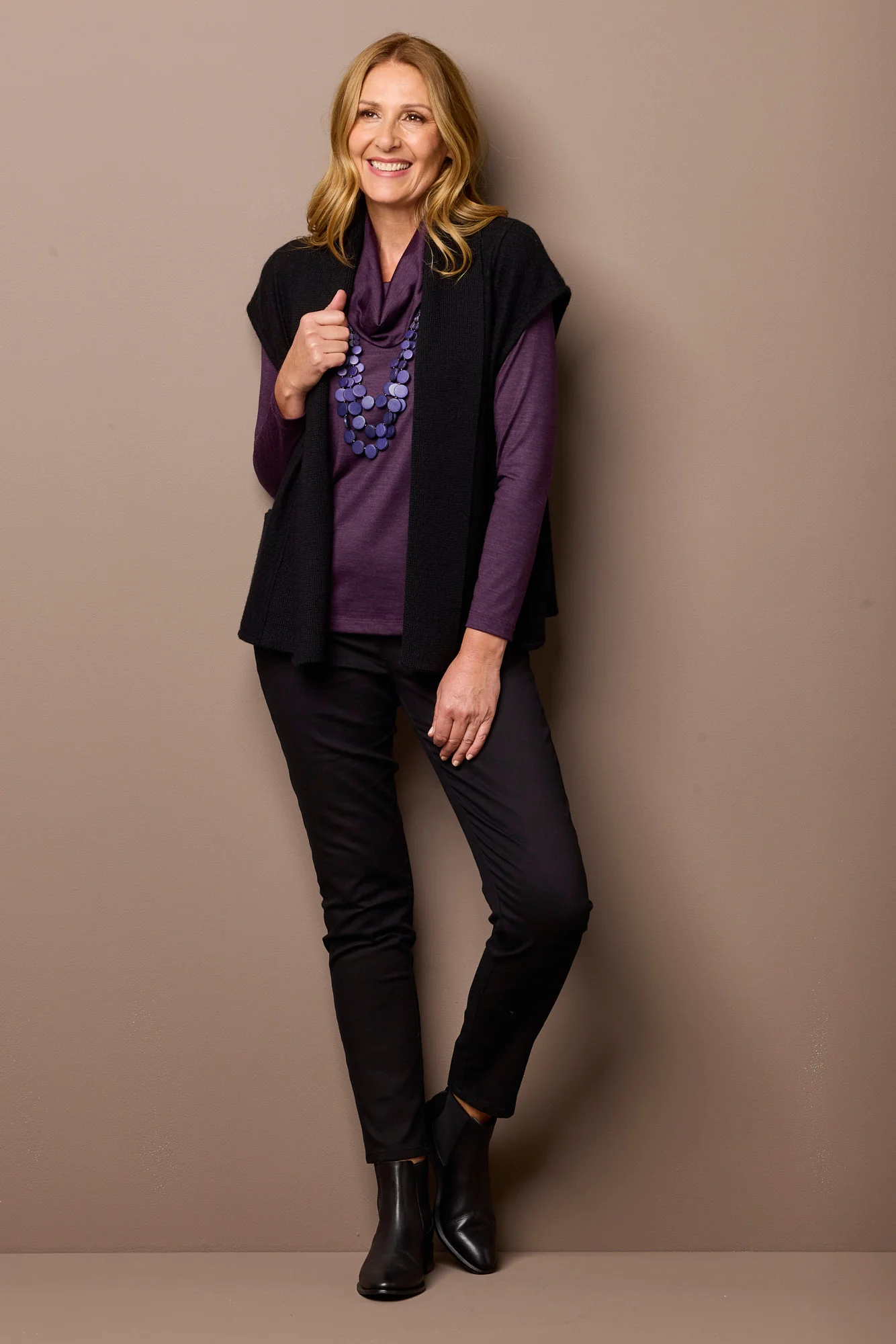 Deakin E2e Short Vest - Image 2
