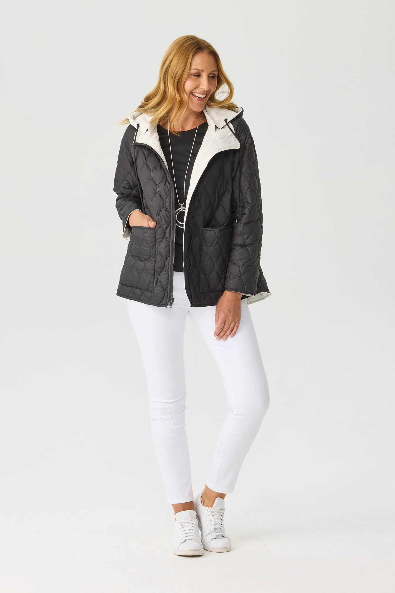 Elements Reversible Quilt Jacket - Image 3
