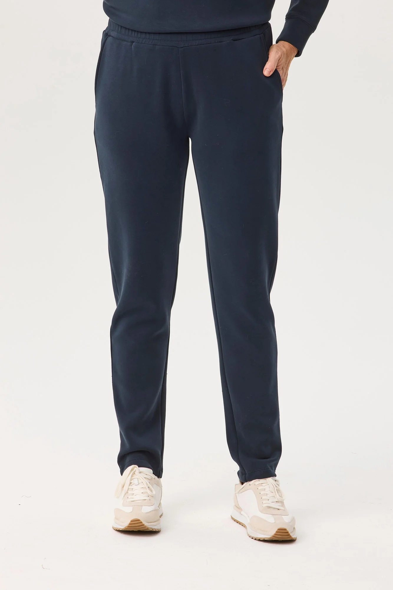 Energy Pull On Slim Pant