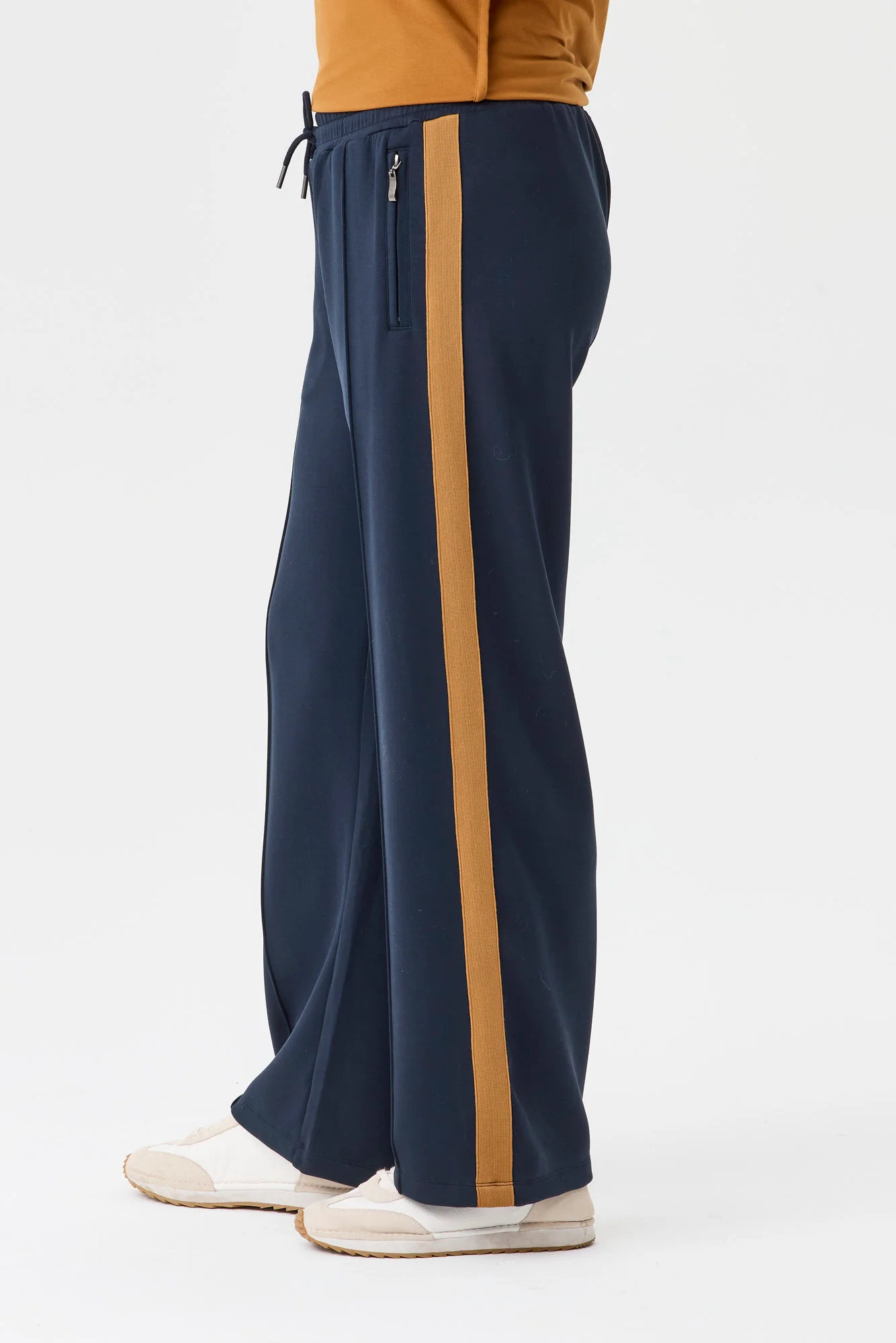 Energy Side Stripe Wide Pant - Image 4