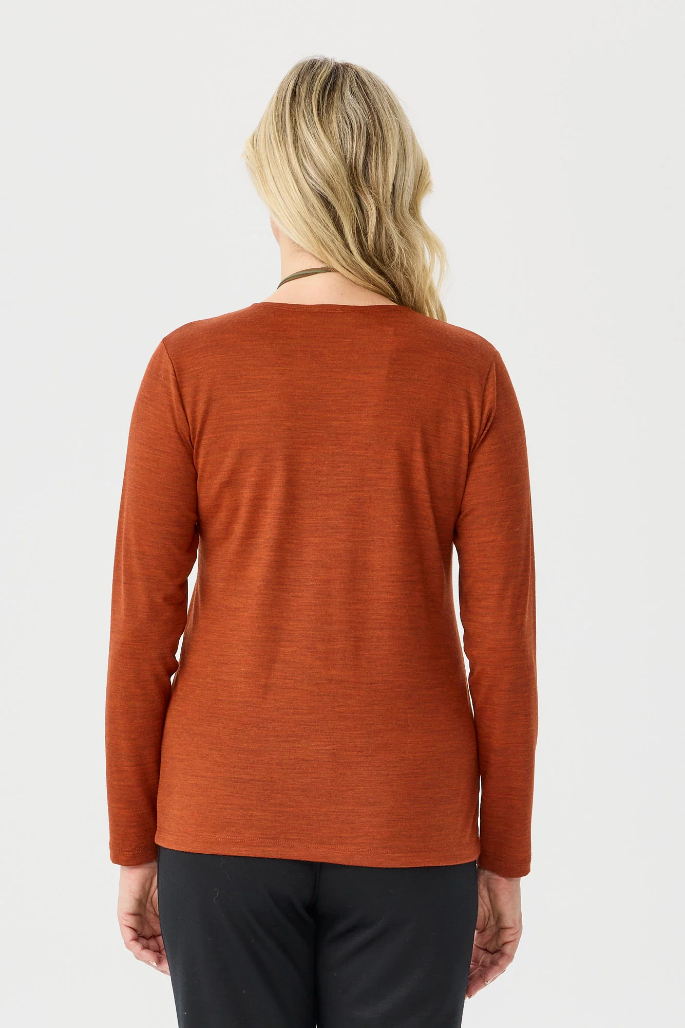 Hedrena Classic Long Sleeve Tee - Image 5