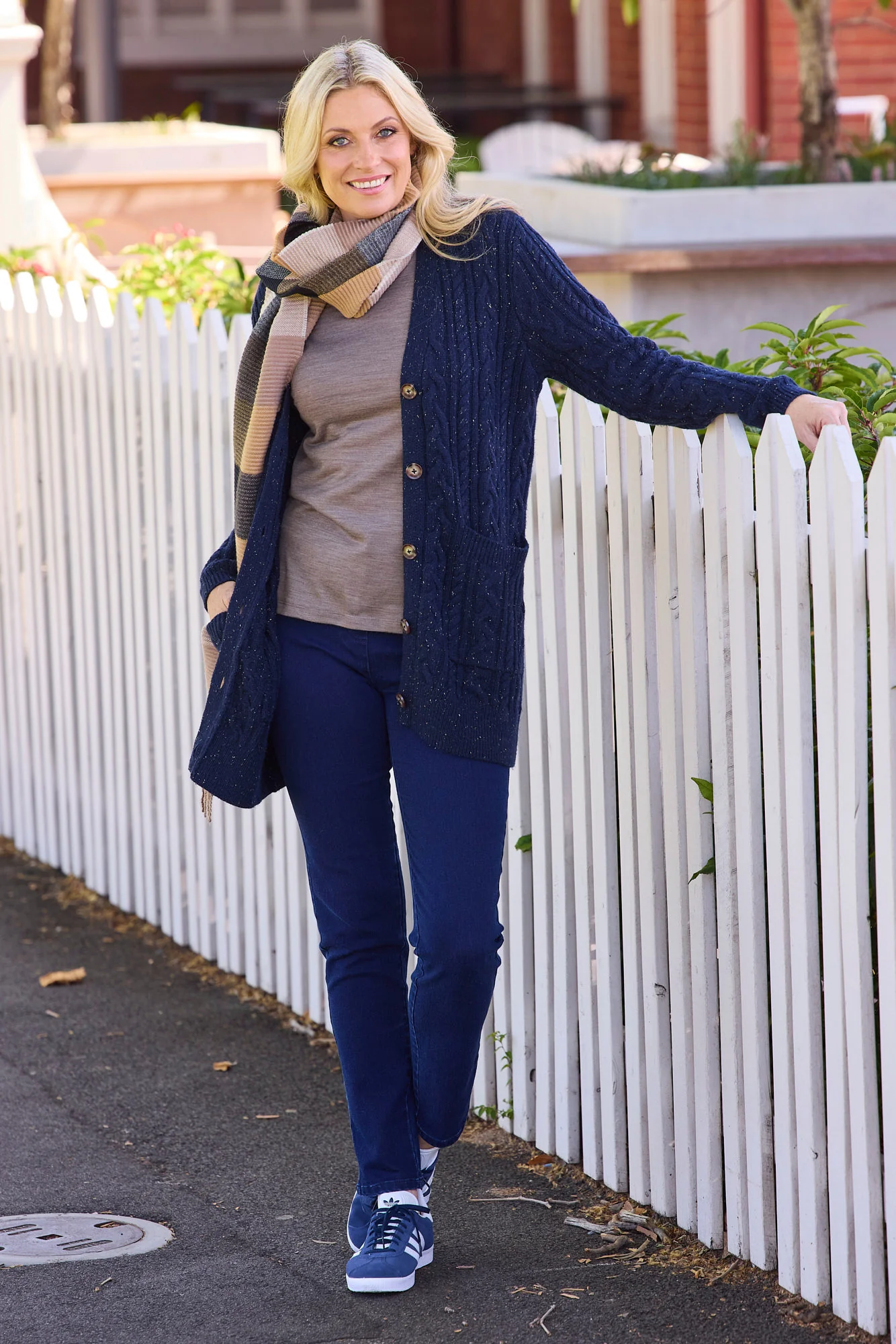 Hedrena Classic Long Sleeve Tee - Image 5