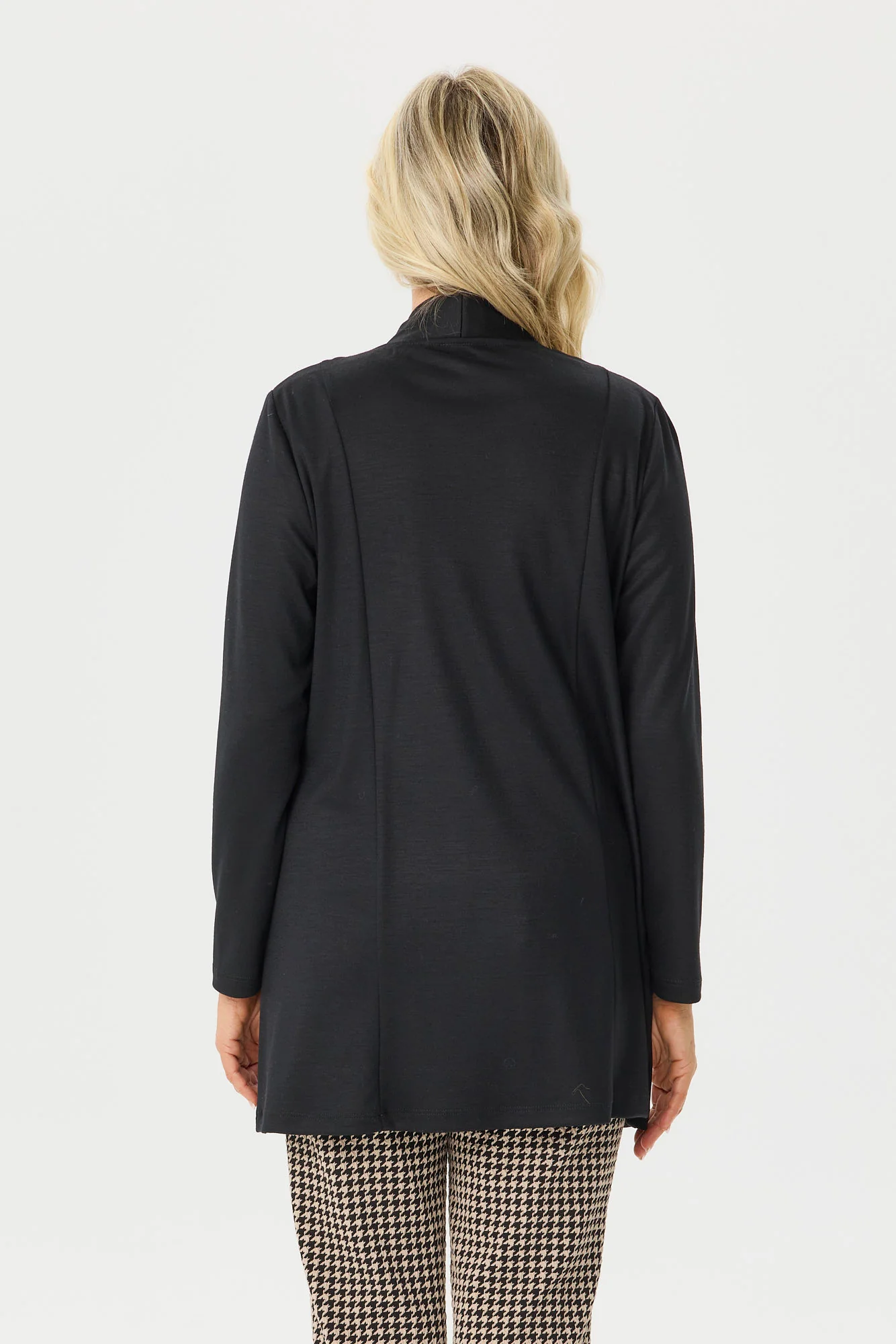 Hedrena Interlock Pocket Cardigan - Image 5