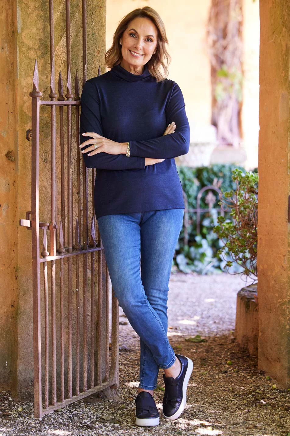 Hedrena Skivvy Long Sleeve Top - Image 5