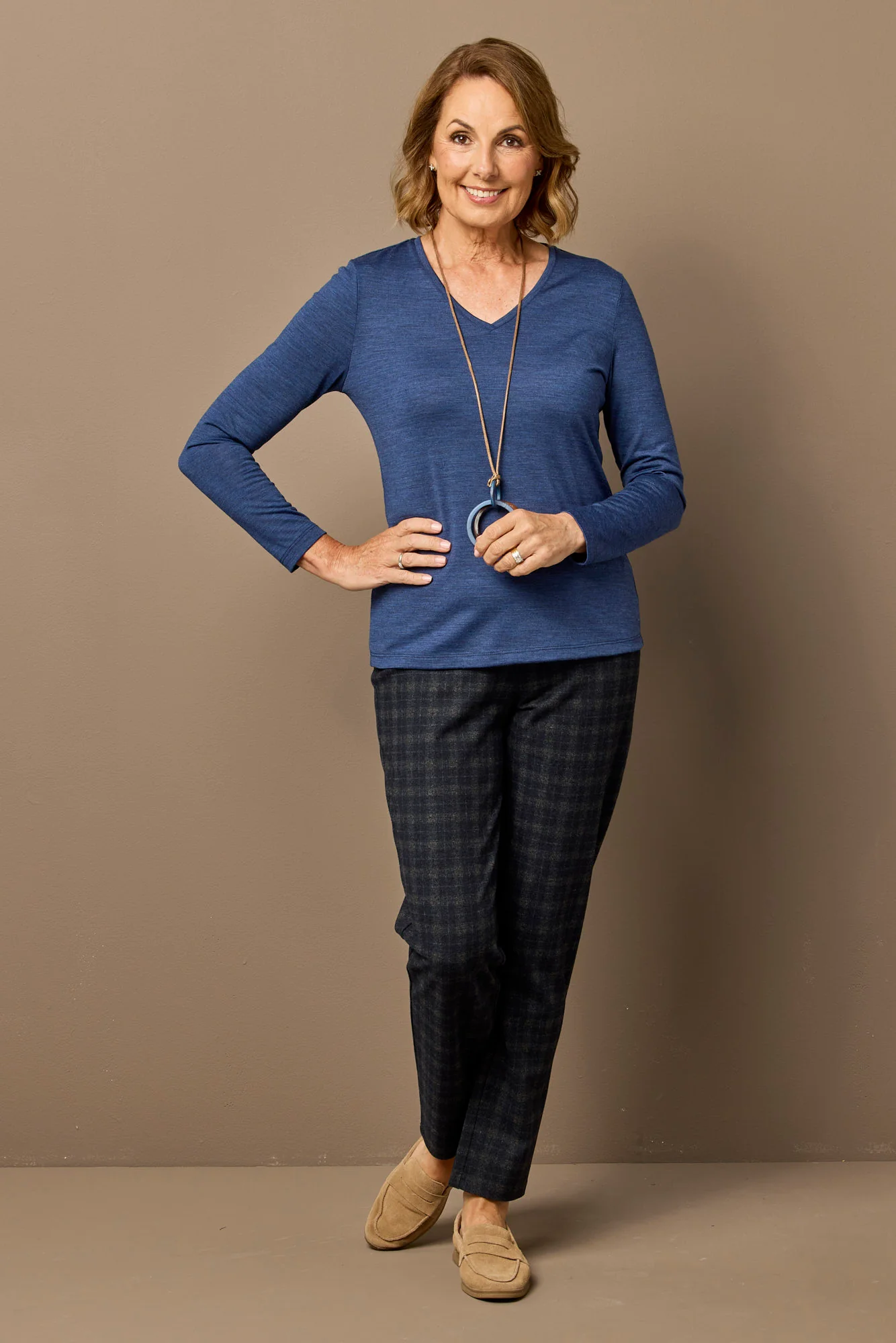 Hedrena V Neck Long Sleeve Top - Image 7
