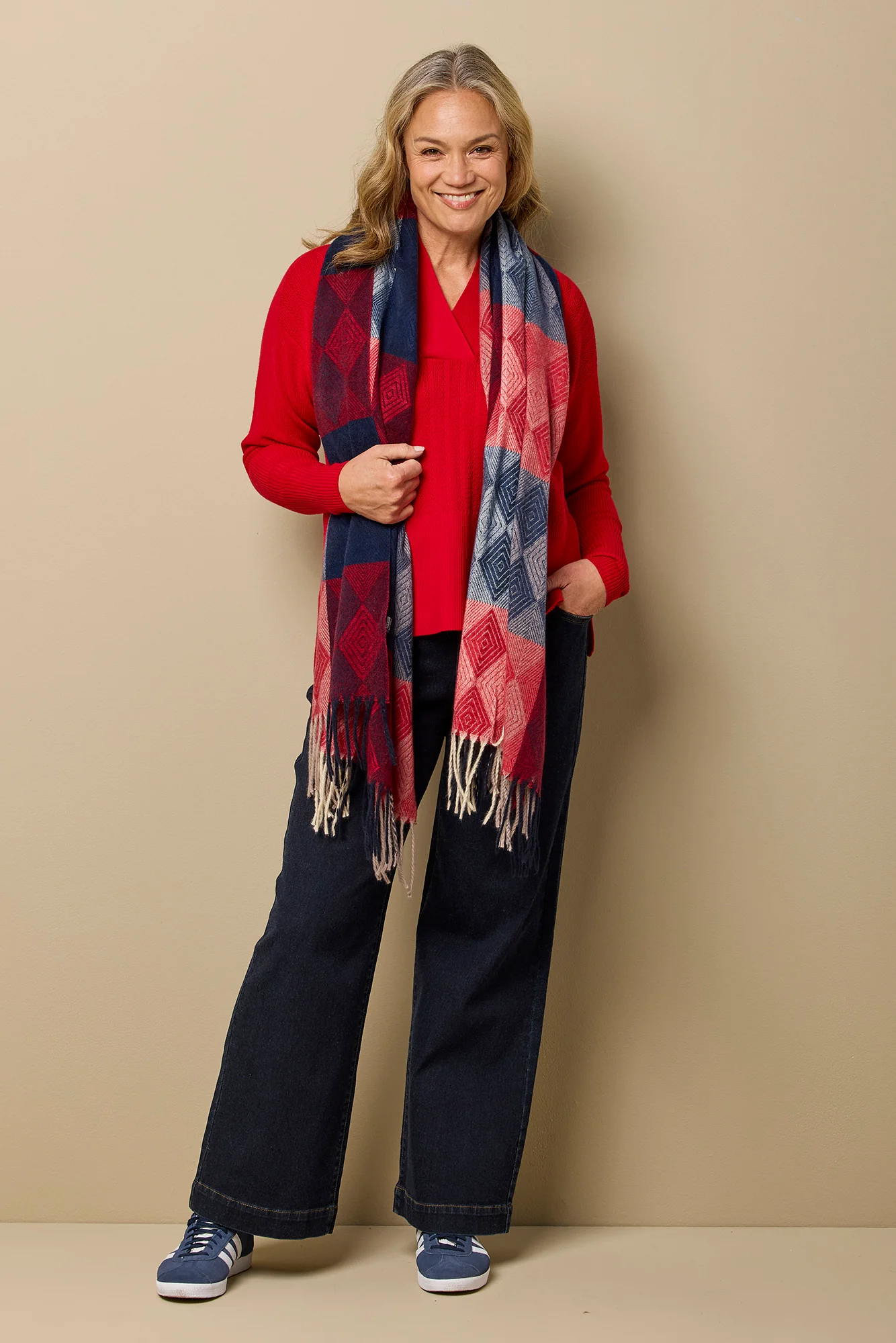 Herring V Neck Sweater - Image 8