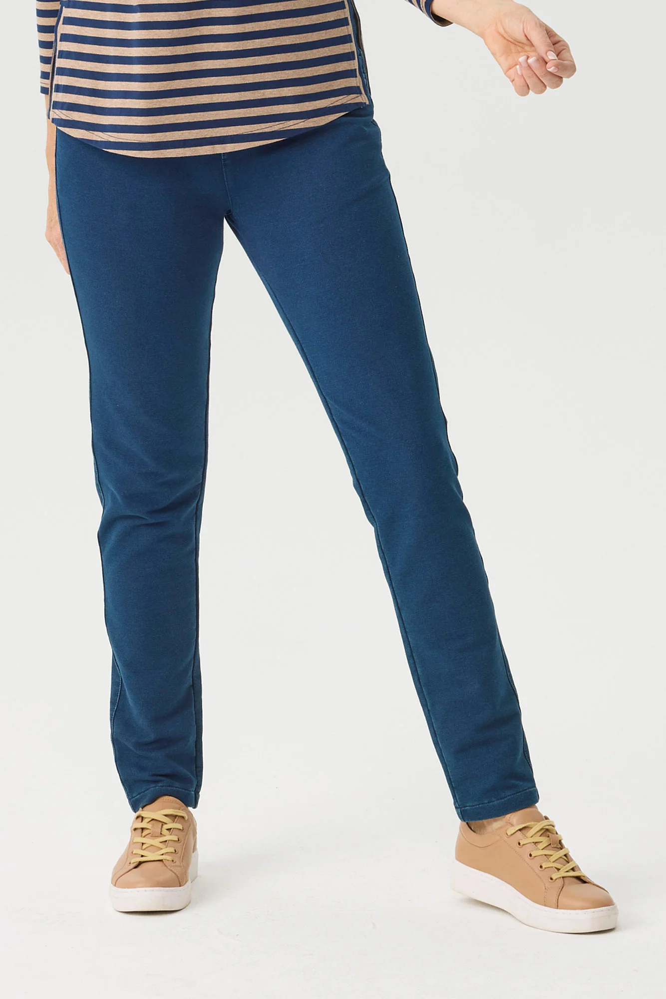 Locomotion Stretch Pull On Pant