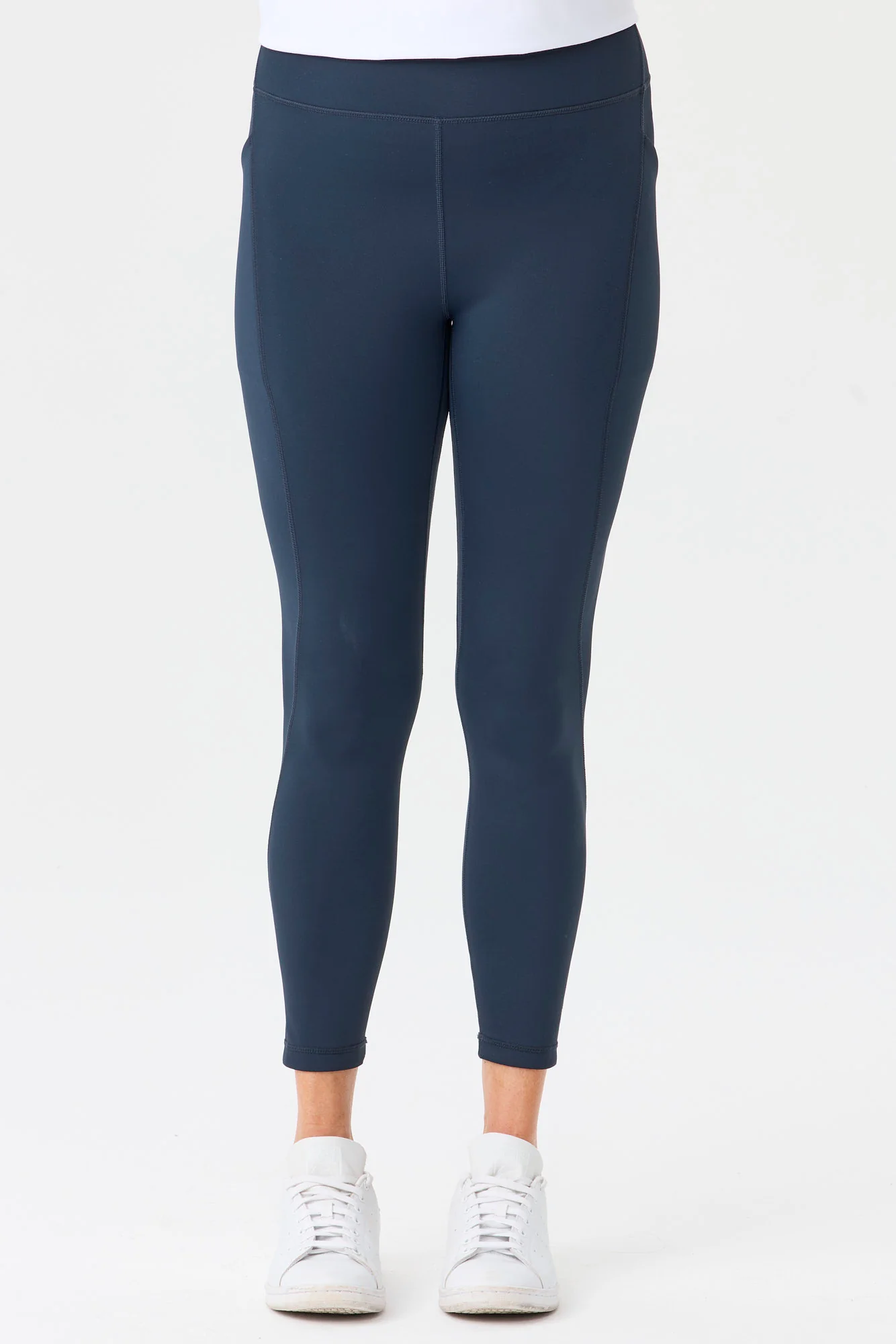 On The Go Pocket Legging - Image 3