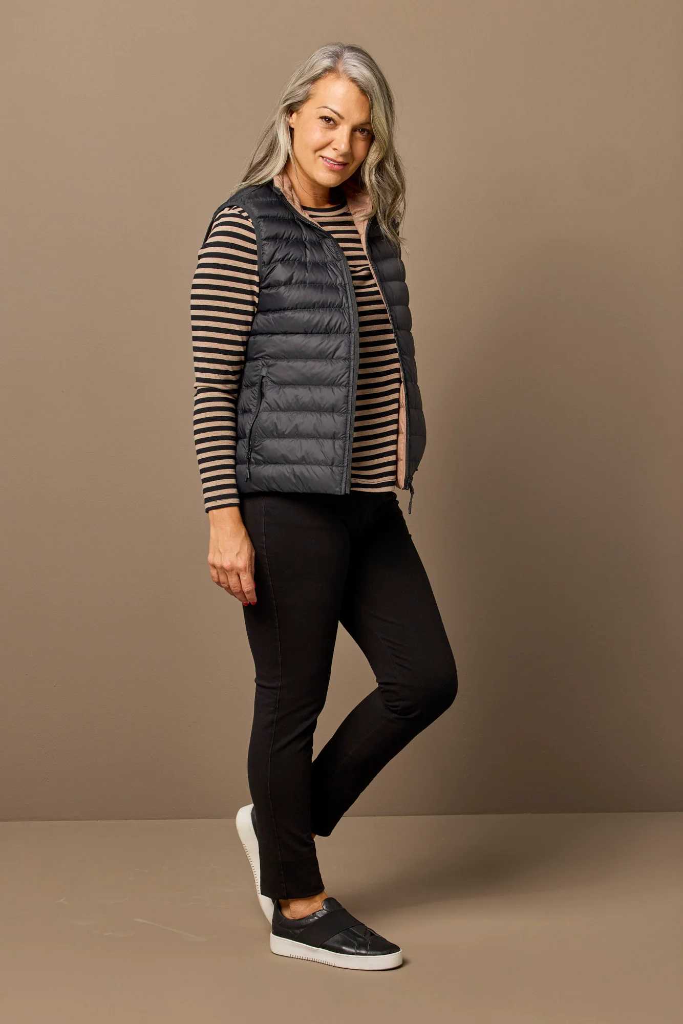 Outdoors Reversible Down Vest - Image 6