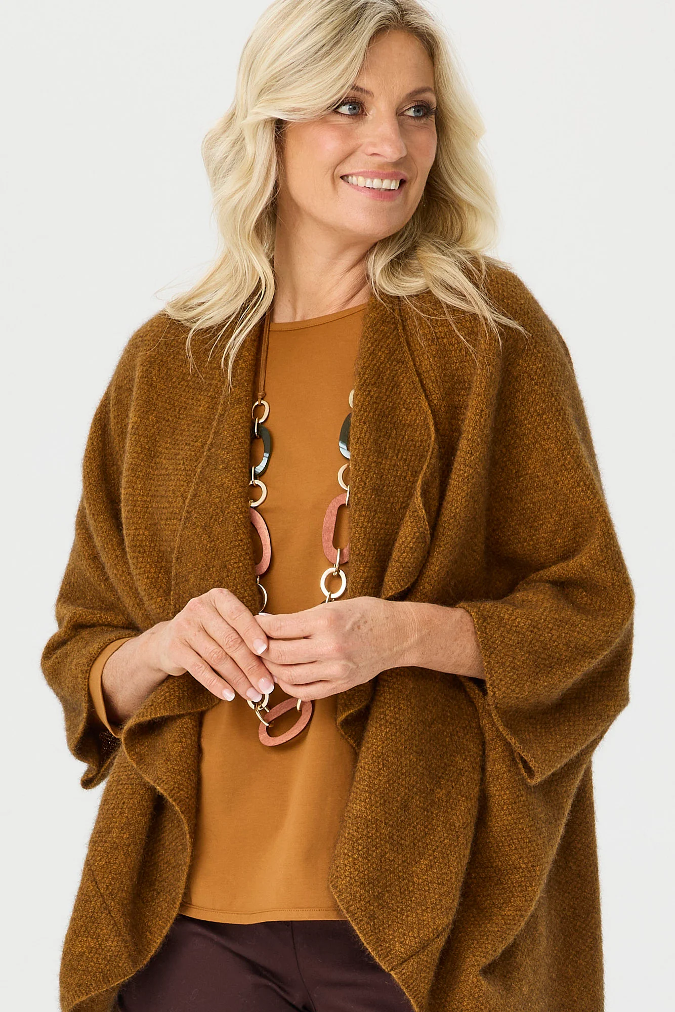 Possum Moss Stitch Longline Wrap - Image 3