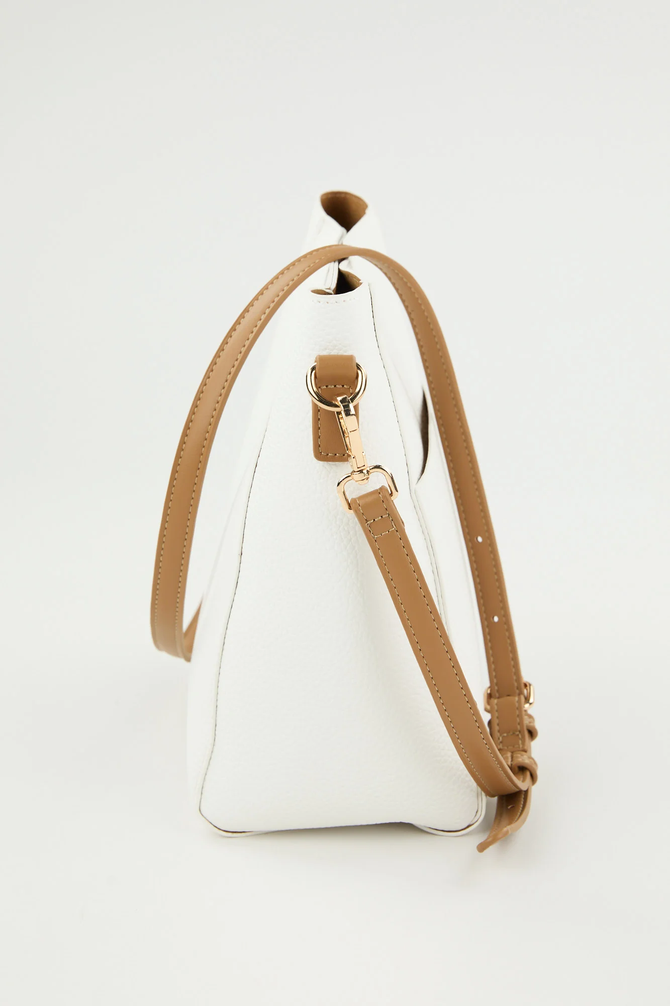 Remi Bucket Bag - Image 4