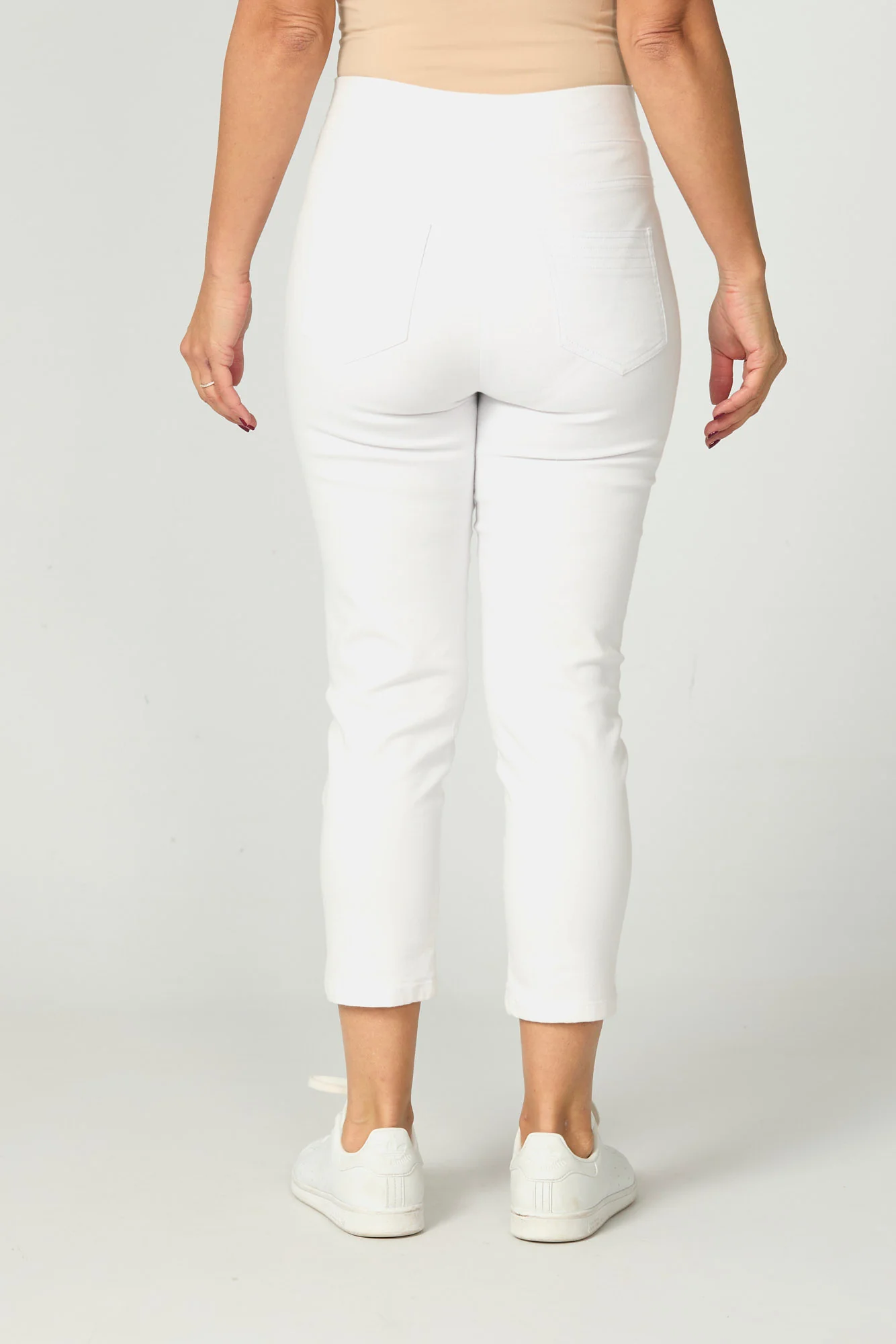 Sandy Stretch 7/8 Pull On Jean - Image 5