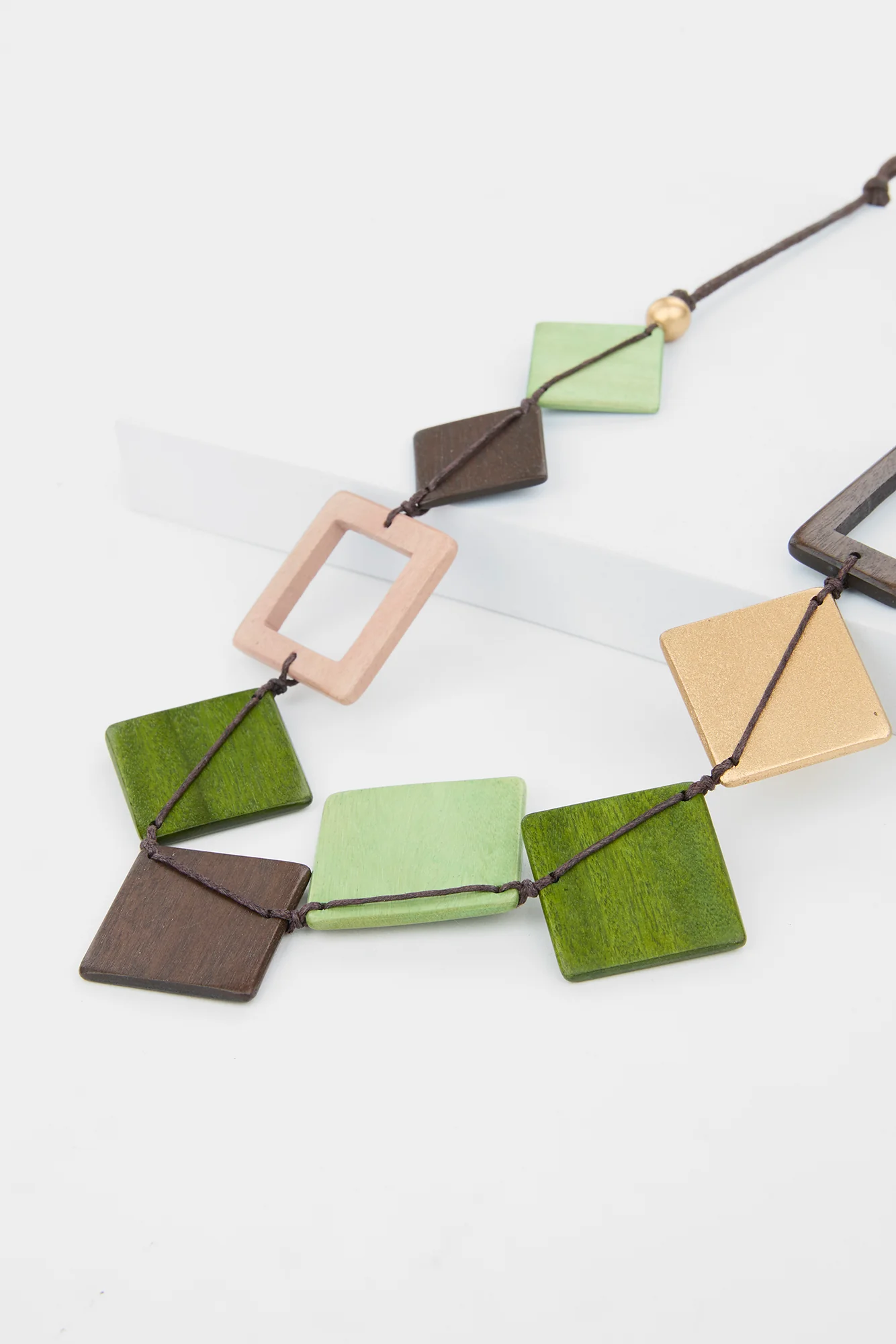 Seren Wooden Necklace - Image 3