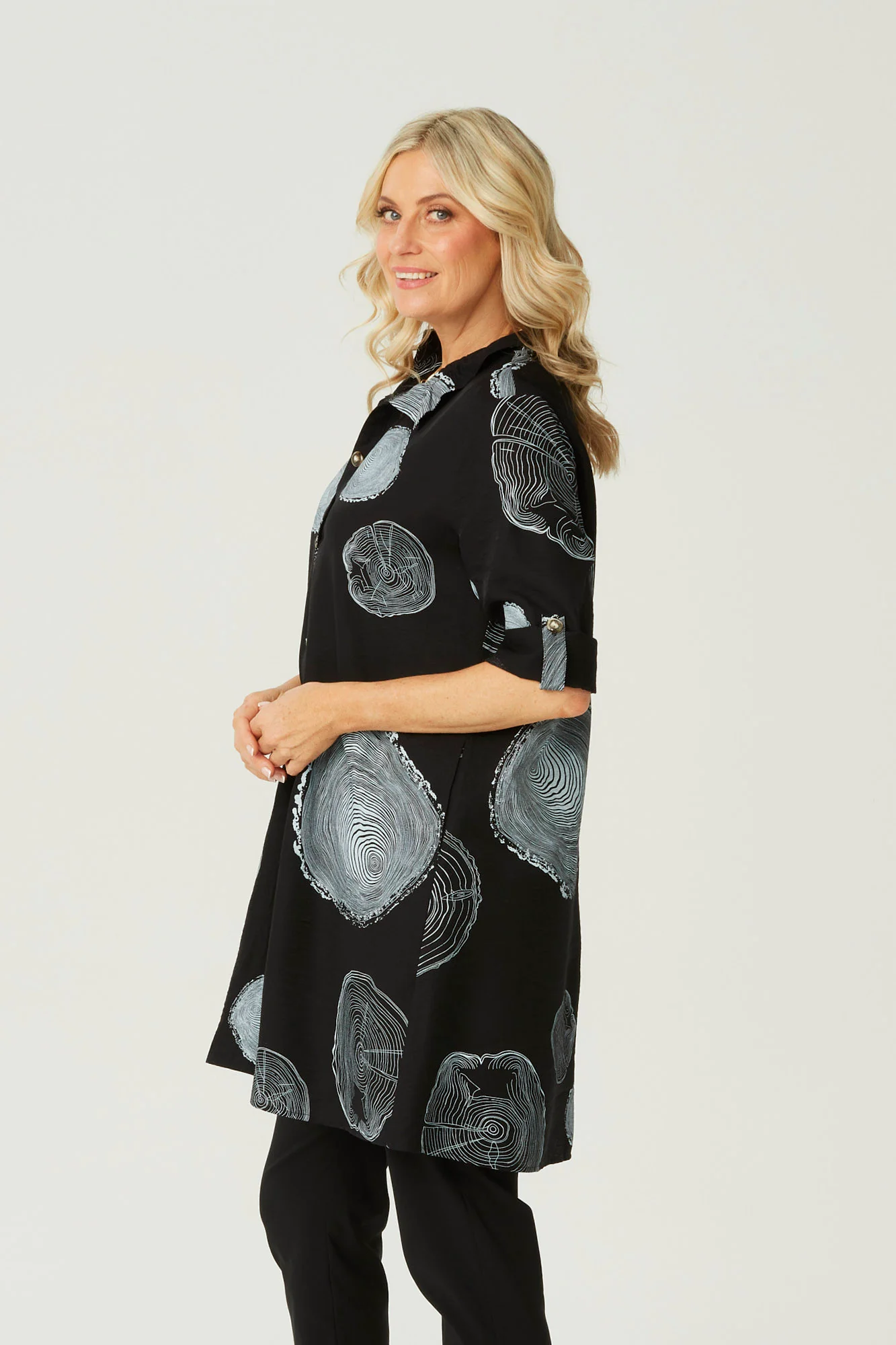 Stewart 3/4 Sleeve Long Pocket Shirt - Image 4