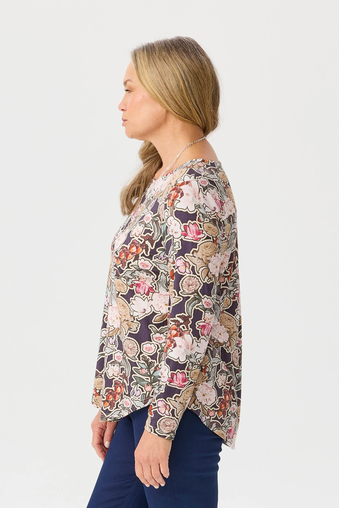 Suebelle Pleat Back Long Sleeve Top - Image 4