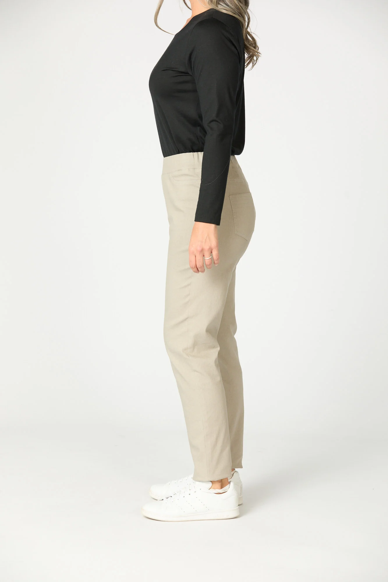 Suzy Stretch Long Pull On Jean - Image 7