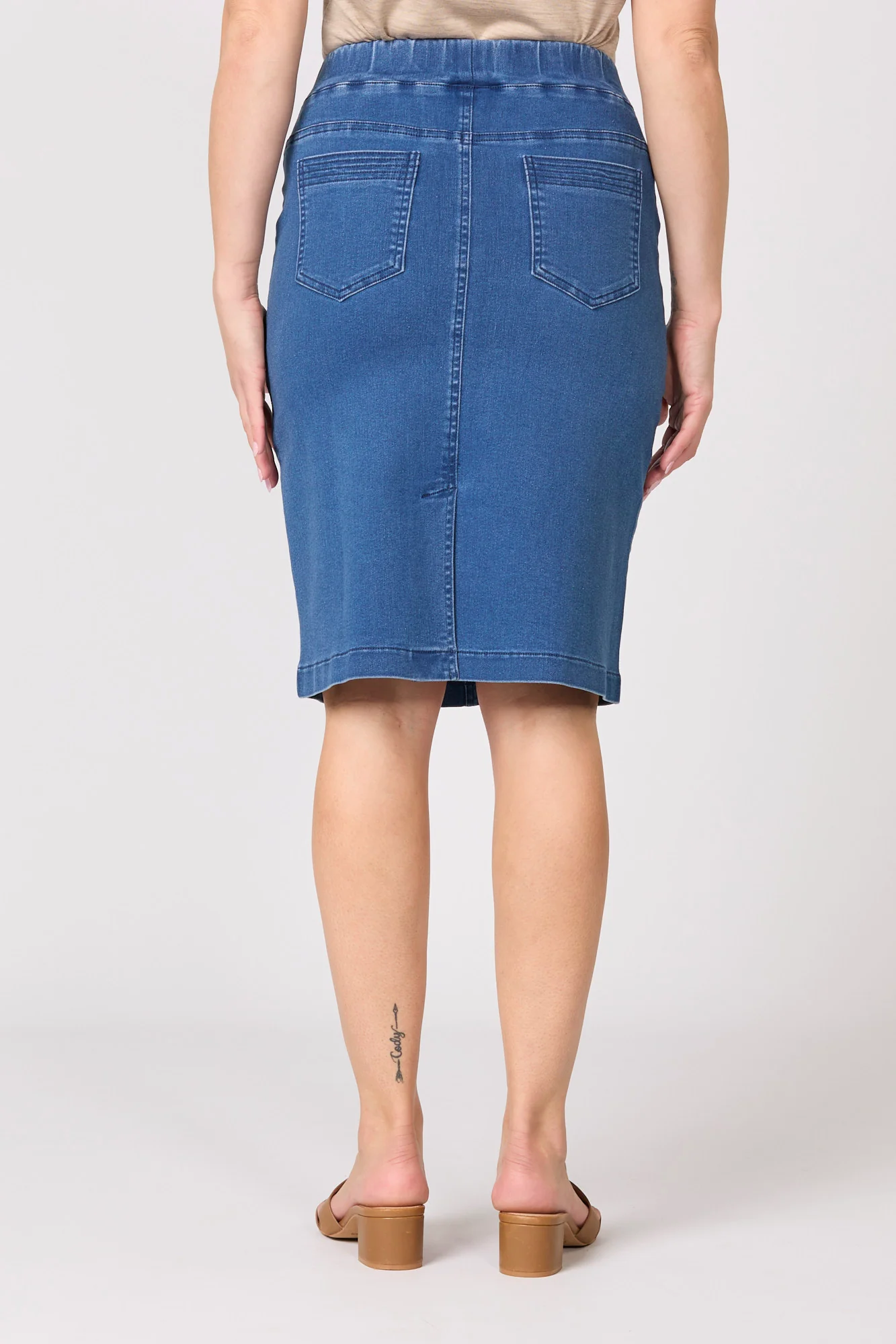 Suzy Stretch Pull On Skirt - Image 2