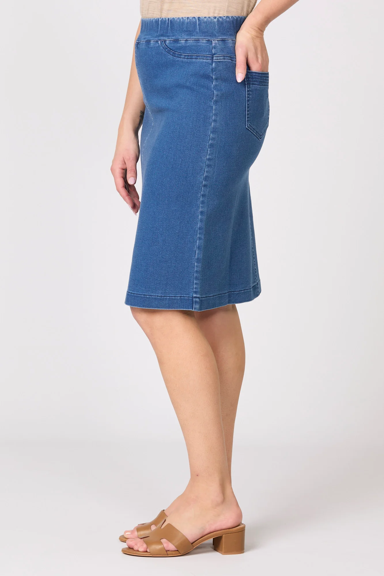 Suzy Stretch Pull On Skirt - Image 3