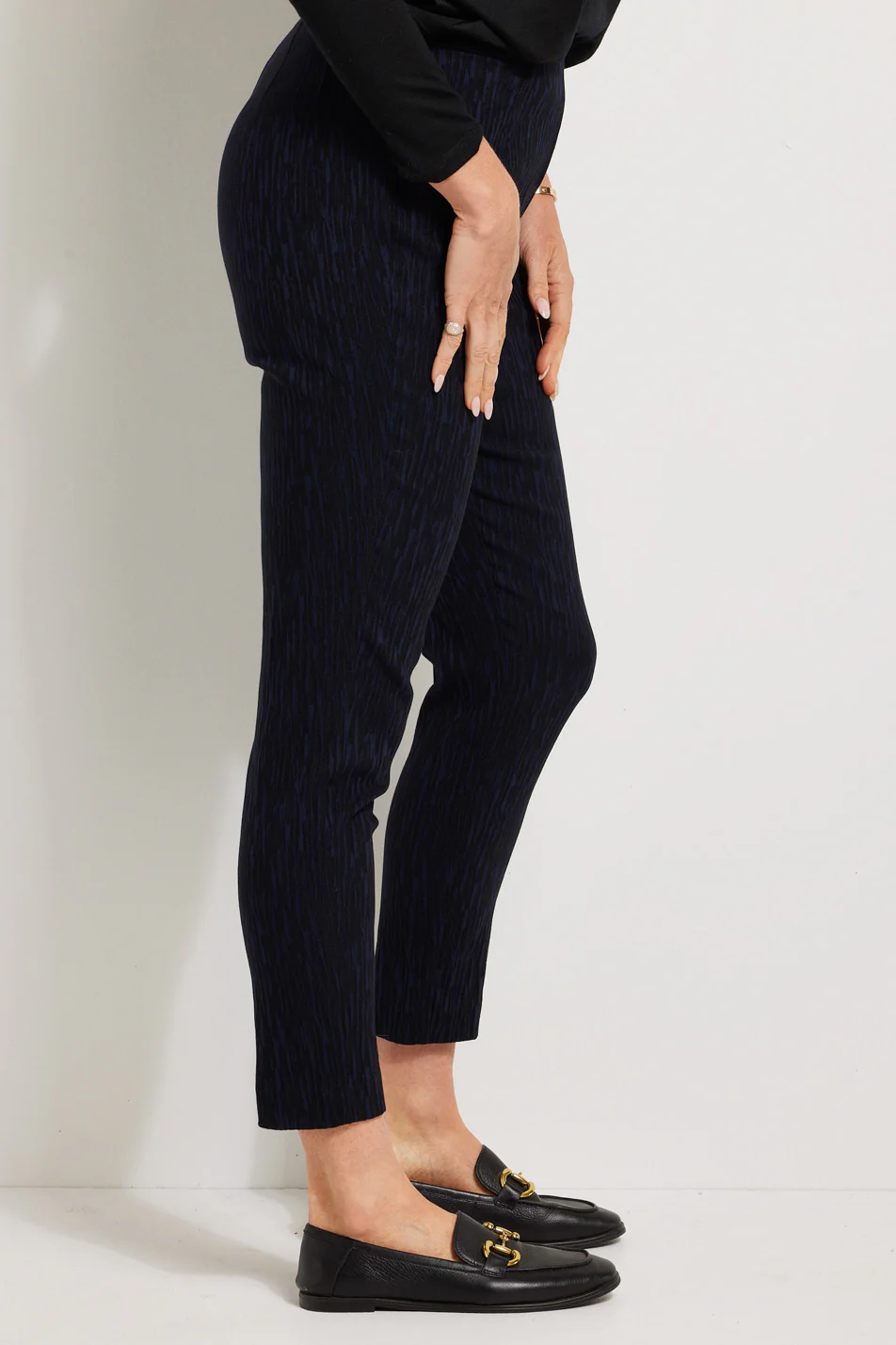 Sway Stretch 7/8 Pant - Image 4