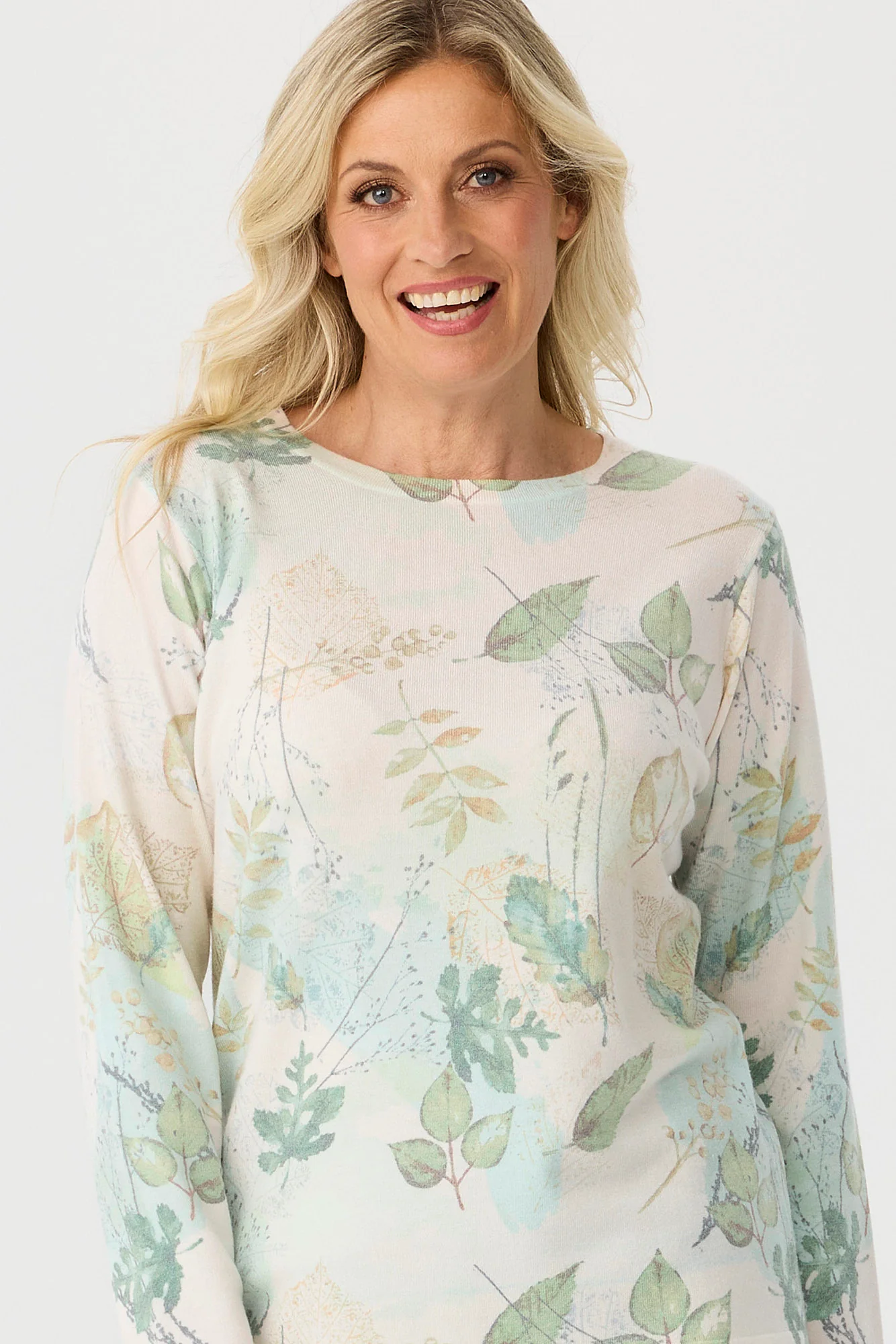 Sylvie Print R-neck Long Sleeve Sweater - Image 3