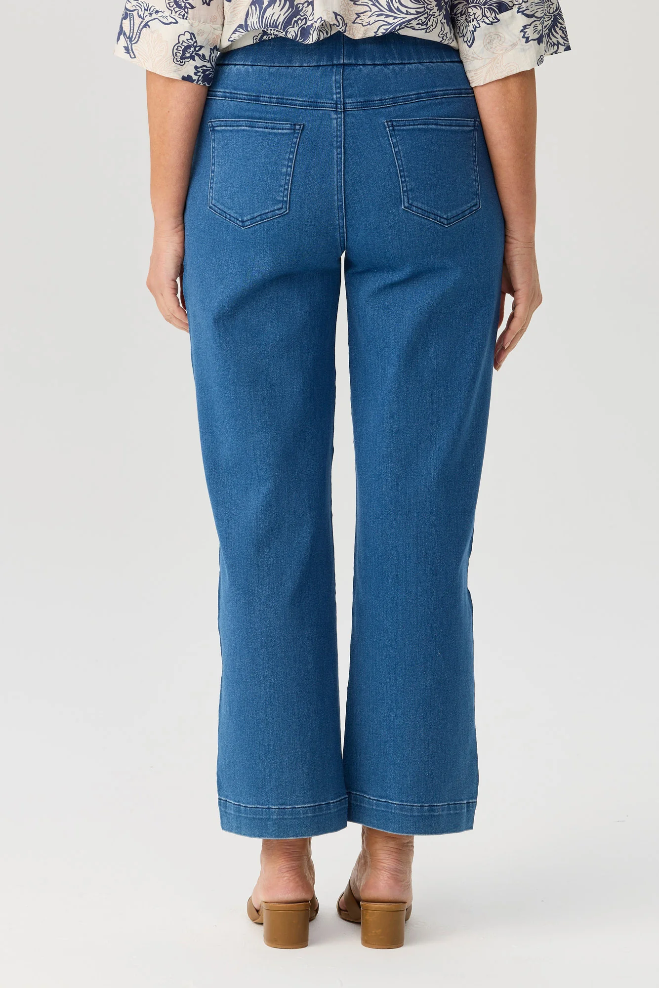 Tilly Wide Leg Pull On Long Jean - Image 3