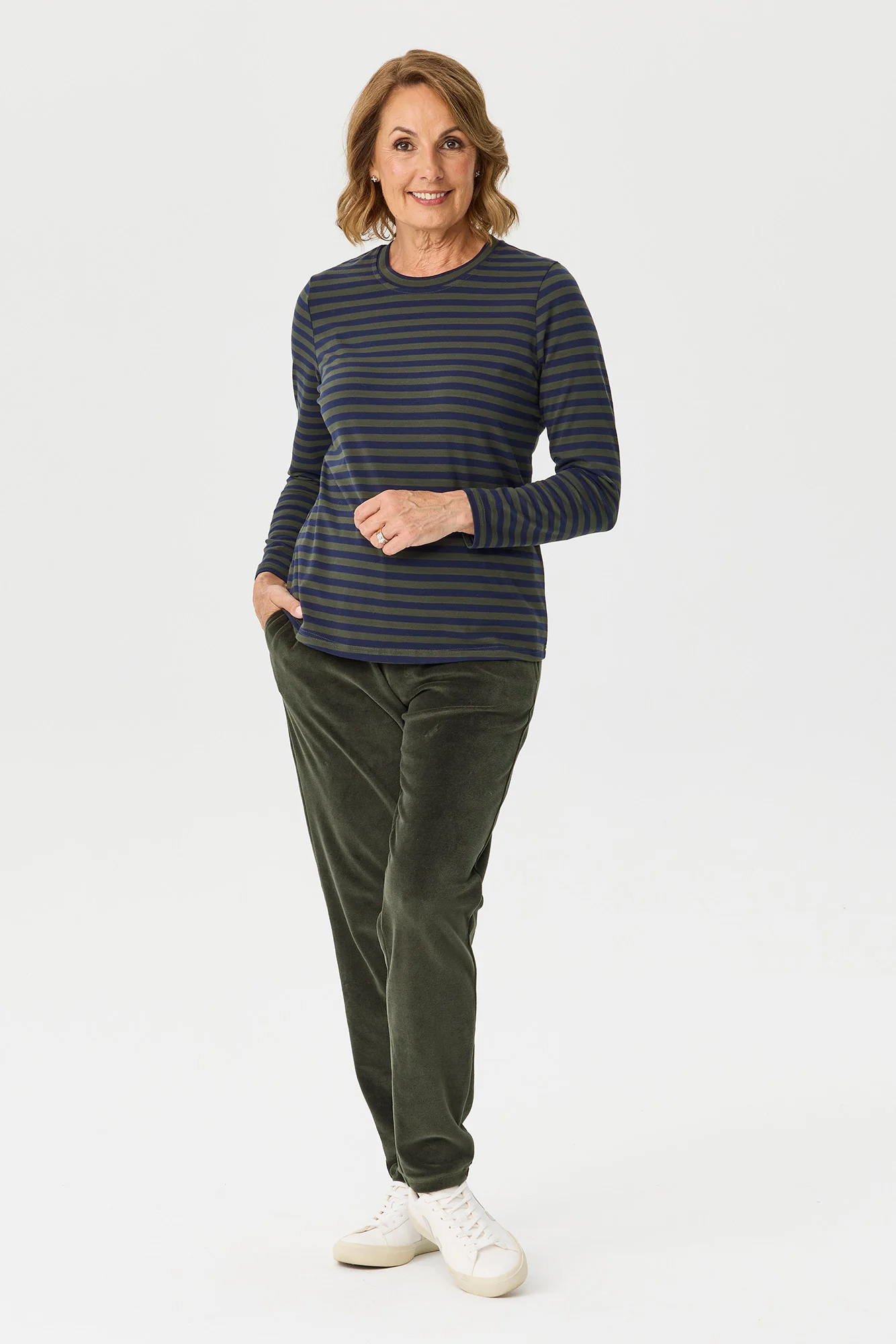 Valley Pull On Velour Pant - Image 5