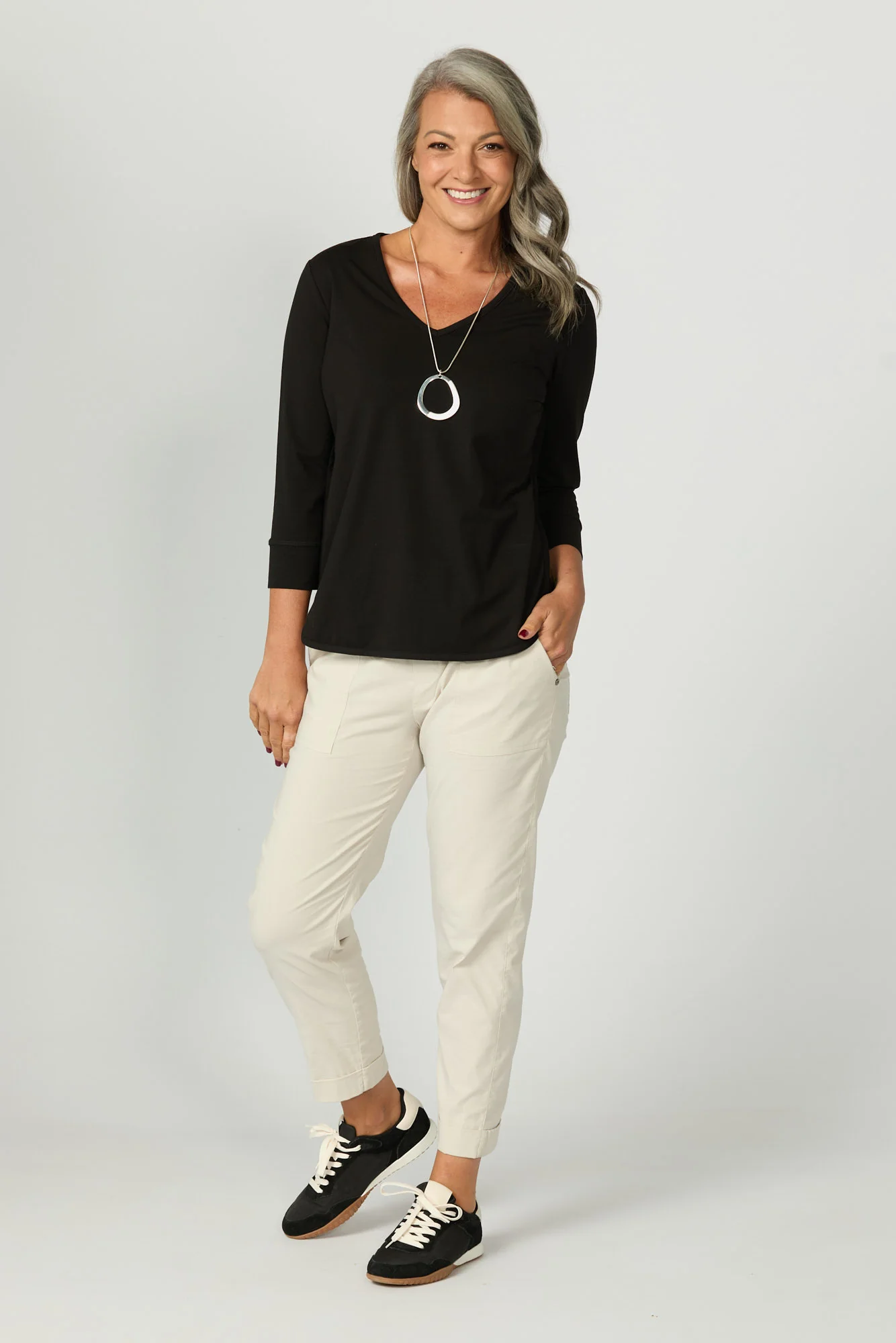 Vibe Stretch Patch Pocket 7/8 Pant - Image 4