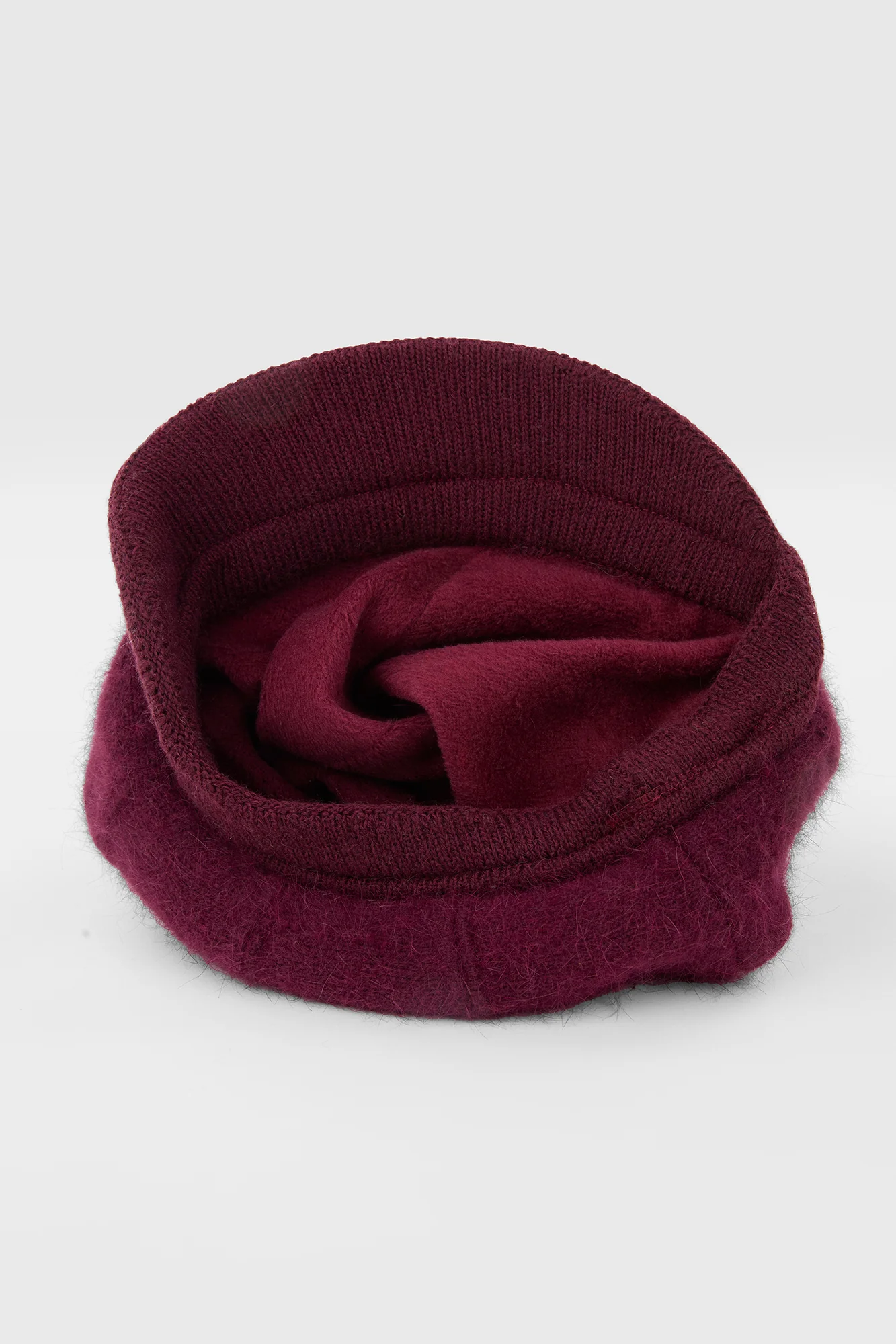 Wren Peaked Knit Hat - Image 3